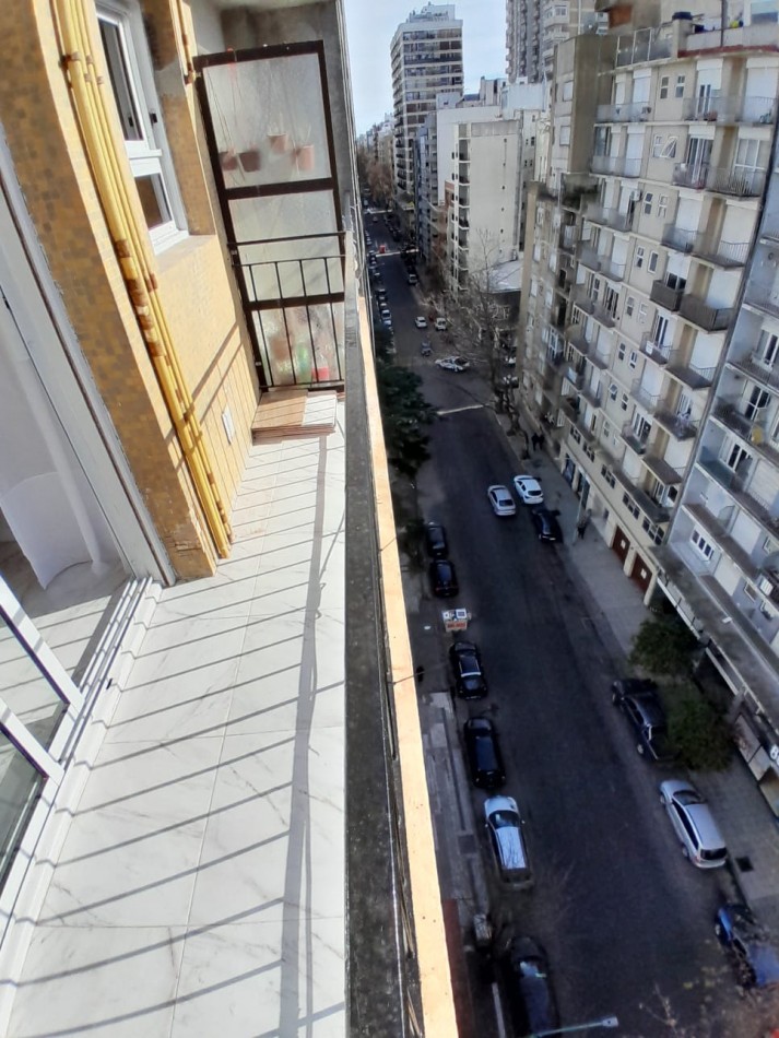 AMBIENTE EXTERNO CON BALCON. VENDIDO!!!!!!!